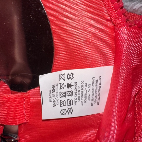 Sunnylife picnic set - NEVER USED - Picture 7 of 9